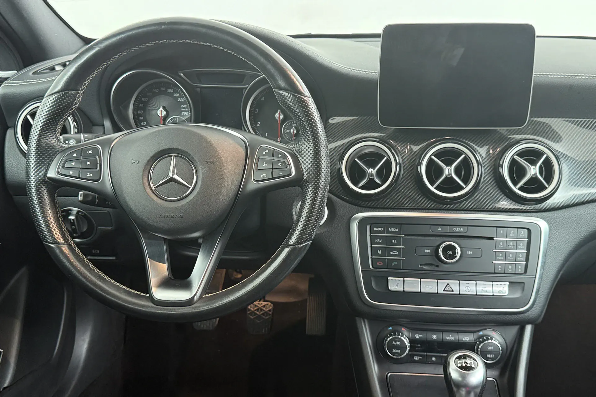 Mercedes-Benz GLA en leasing sans apport à Strasbourg — vue 4